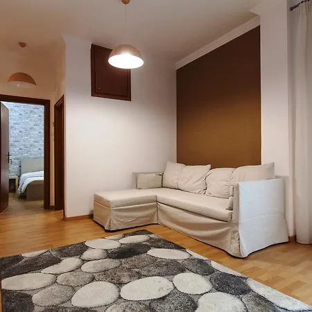Karolou Ntil Luxury Apartment *